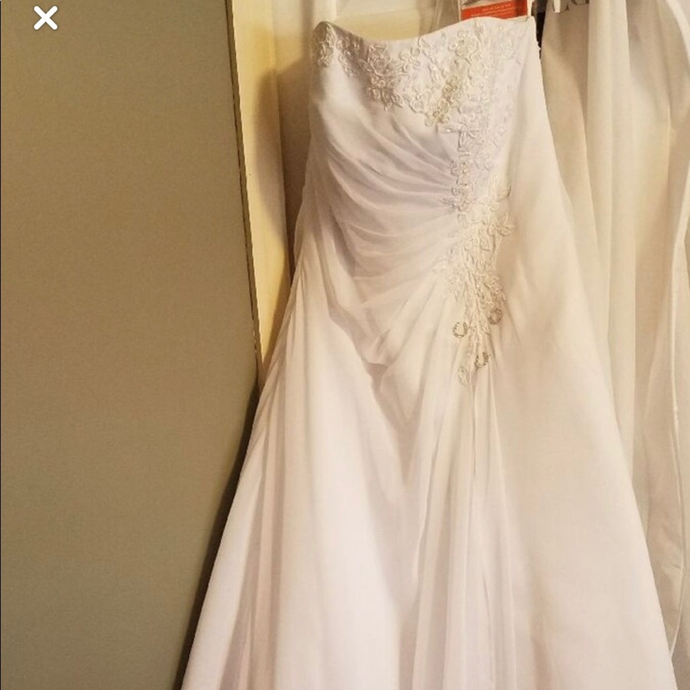 Wedding dress